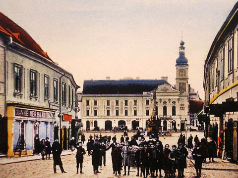 Trnava namestie 1910.jpg